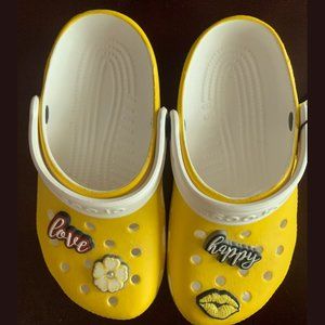 Drew Barrymore Crocs For Little Kids - Lemon Yellow and White - Size j1 - New